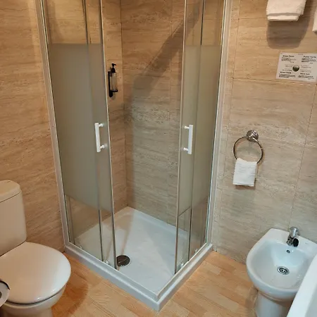 Hostal Adelia-2